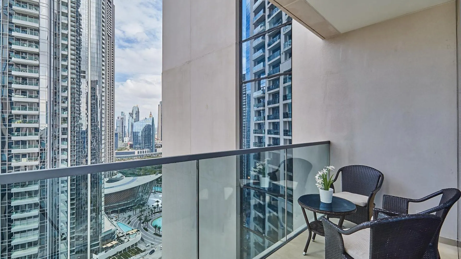 Majestic Act Two 2Br- 27Th Floor Burj Khalifa- Downtown Dubai Lägenhet